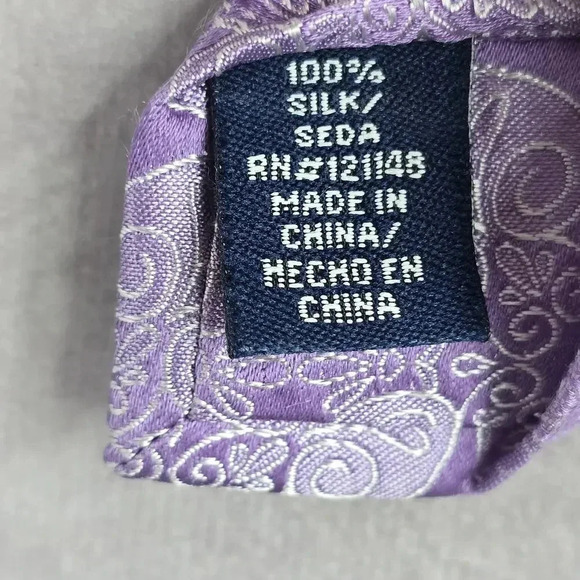 Stafford Signature Purple Silver Floral Paisley 100% Silk‎ Men's Neck Tie NWOT - Picture 5 of 6